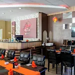 Reddoorz Plus Near Living World Pekanbaru